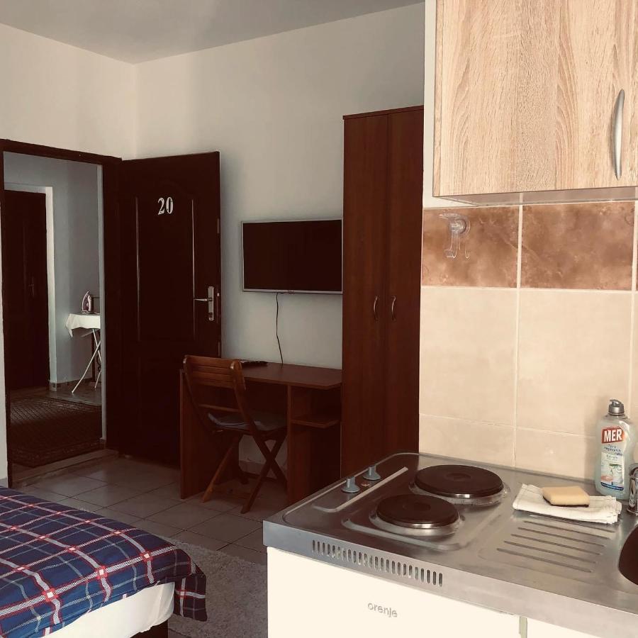 Studio Apartments Kul Budva Bagian luar foto