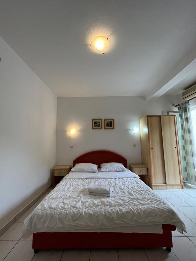 Studio Apartments Kul Budva Bagian luar foto
